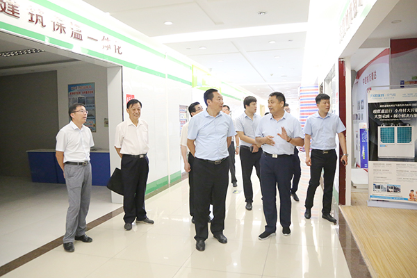 中煤集團與市老科協領導調研濟寧智建孵化基地 深化新材料技術推廣服務合作